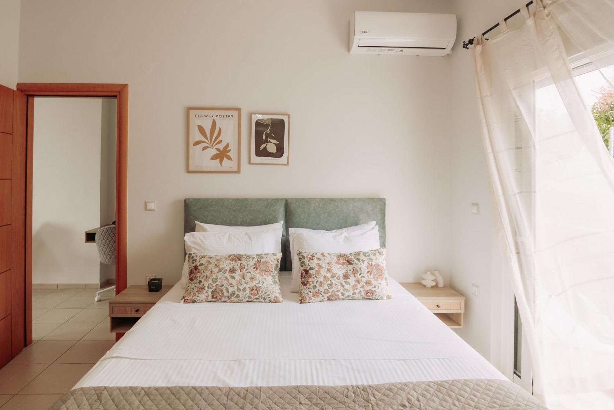 חאניה Summer Blue Apartments Chania מראה חיצוני תמונה